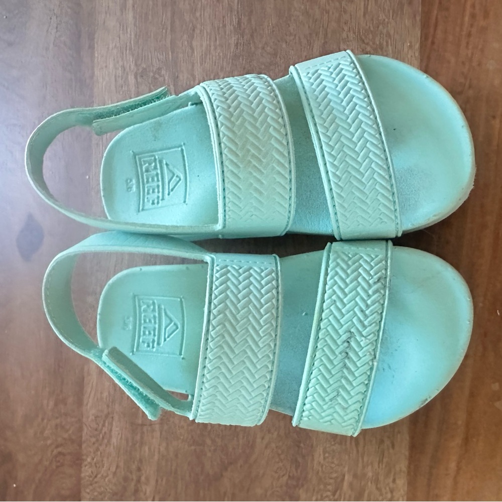 Reef Kids Mint Green Sandals